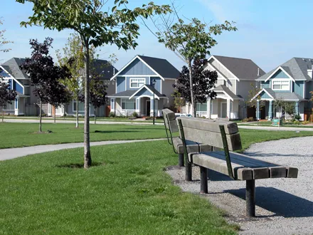 Odlinwood Park - north facing view of park and pathways